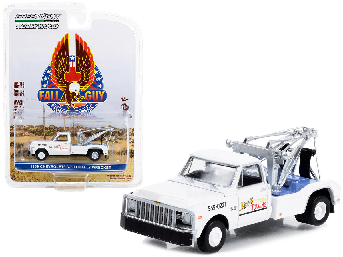 1969 Chevrolet C-30 Wrecker 'Fall Guy' 1:64 - Greenlight