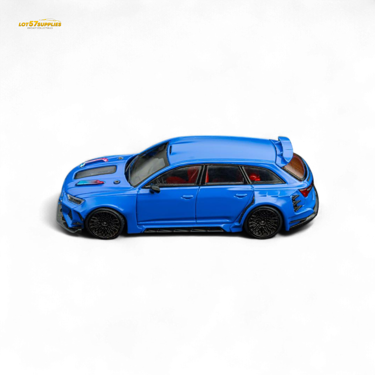 (Précommande) DCM Audi RS6 Avant Modifiée Bleue 1:64