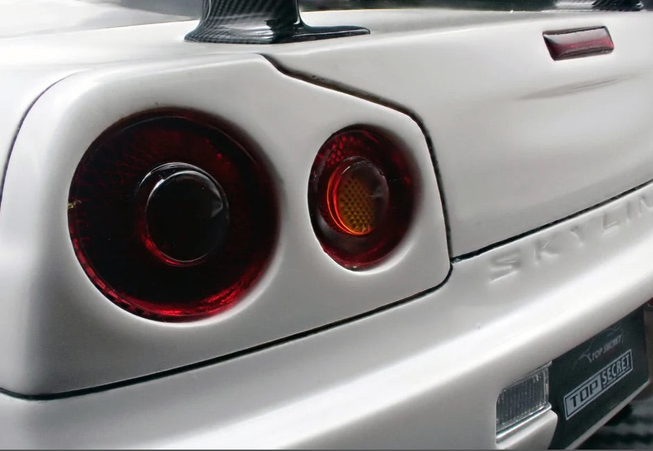 Ignition-Model Nissan Skyline GT-R R34 (BNR34) Top Secret 34GT-R RHD White 1:18