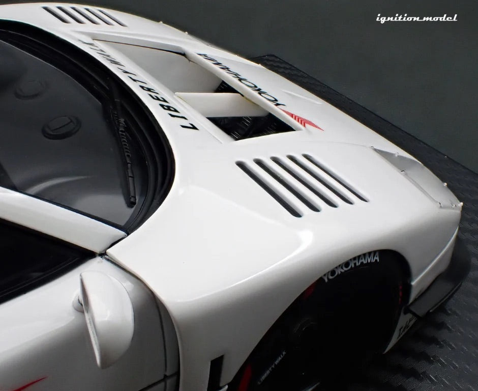 Ignition-Model 2023 Ferrari F40 LBWK LB-Works 40 Japan White 1:18