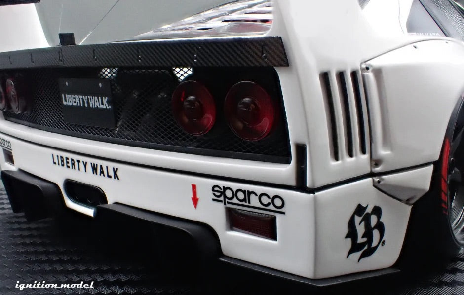 Ignition-Model 2023 Ferrari F40 LBWK LB-Works 40 Japan White 1:18