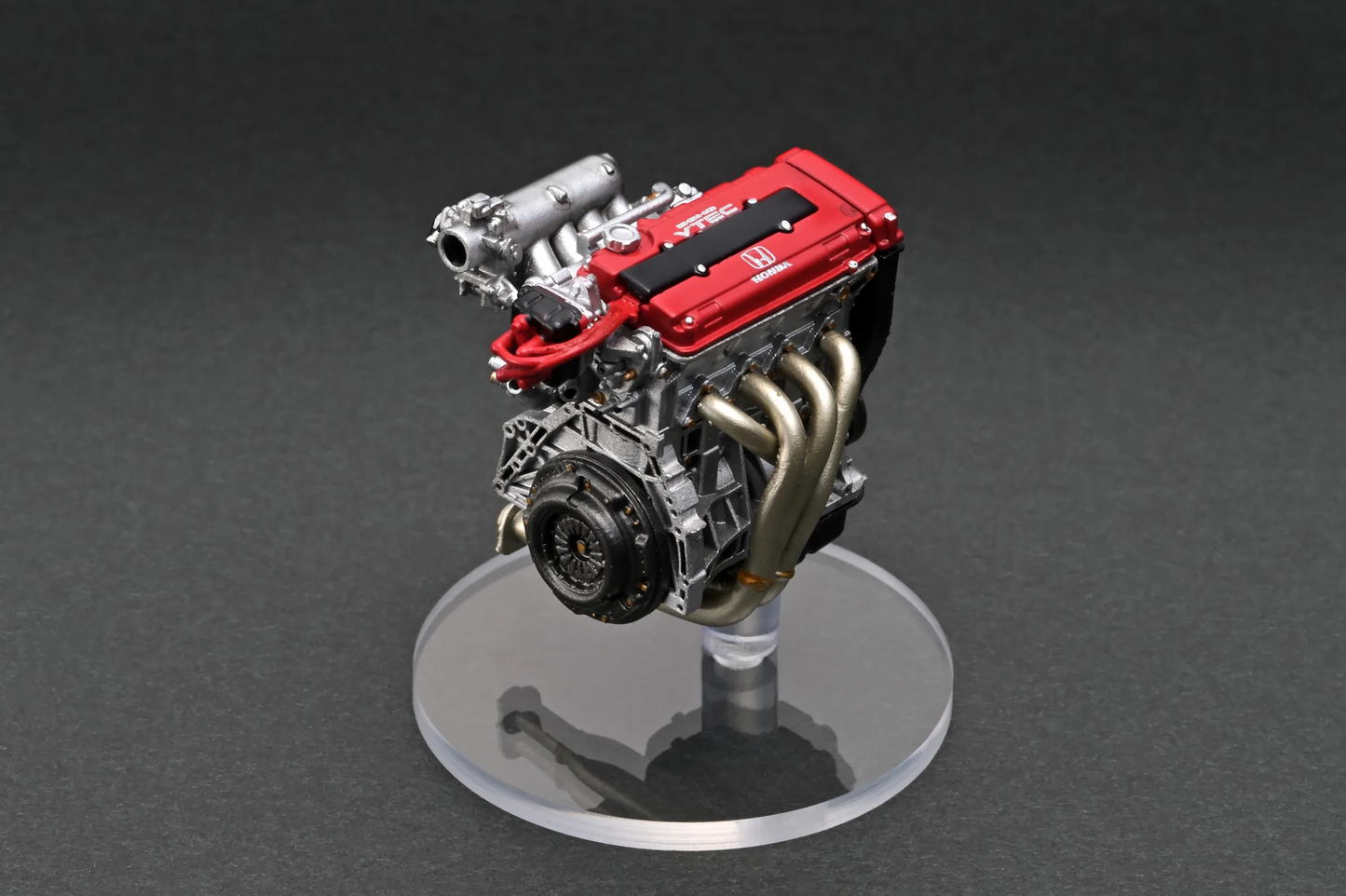 Ignition-Model Honda Integra DC2 Type R RHD Pearl White w/ Separate B18C Vtec Engine 1:18