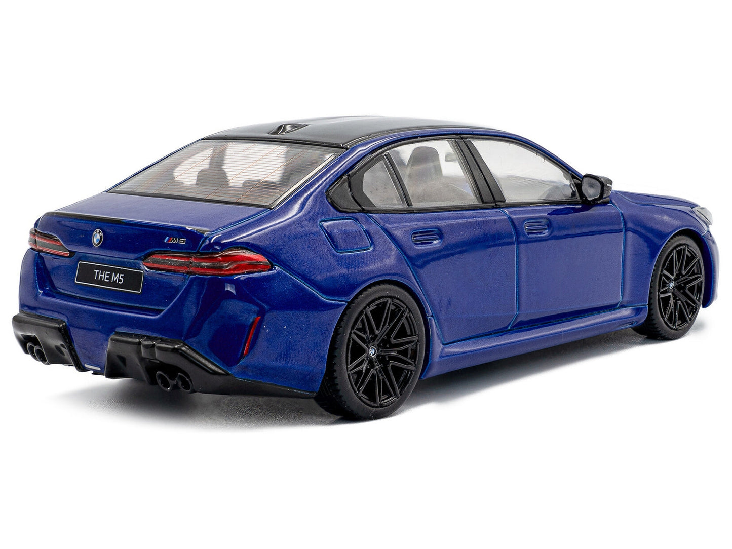Solido BMW M5 Sedan 1/43 Diecast — Marina Bay Blue