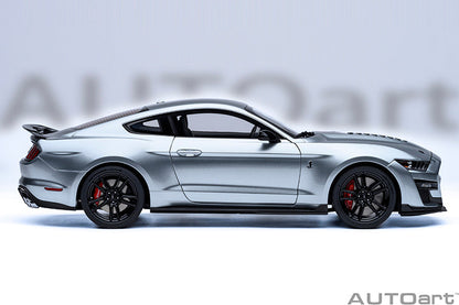 AUTOart Ford Shelby Mustang GT500 Iconic Silver 1:18