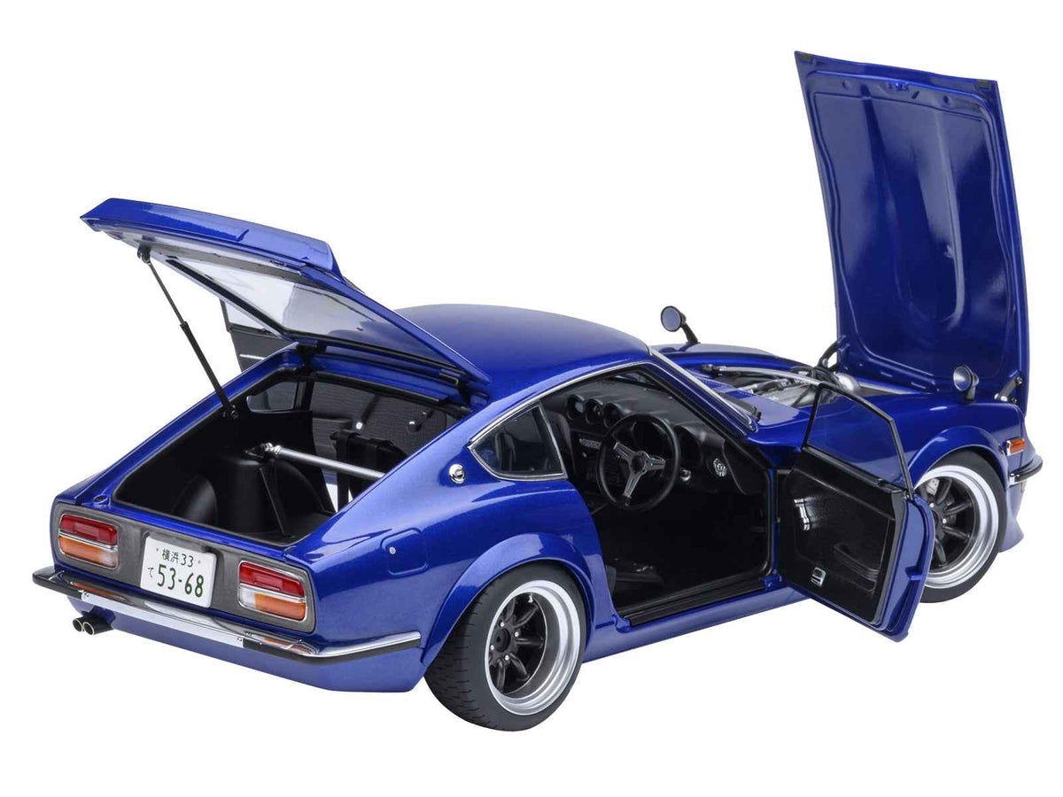Nissan Fairlady Z RHD (Right Hand Drive) "Akuma No Z" Blue Metallic "Wangan Midnight - Comic #1 Version" Manga 1/18 Model Car by Autoart