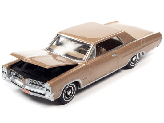 1964 Pontiac Grand Prix 'Royal Bobcat' 1:64 - Auto World