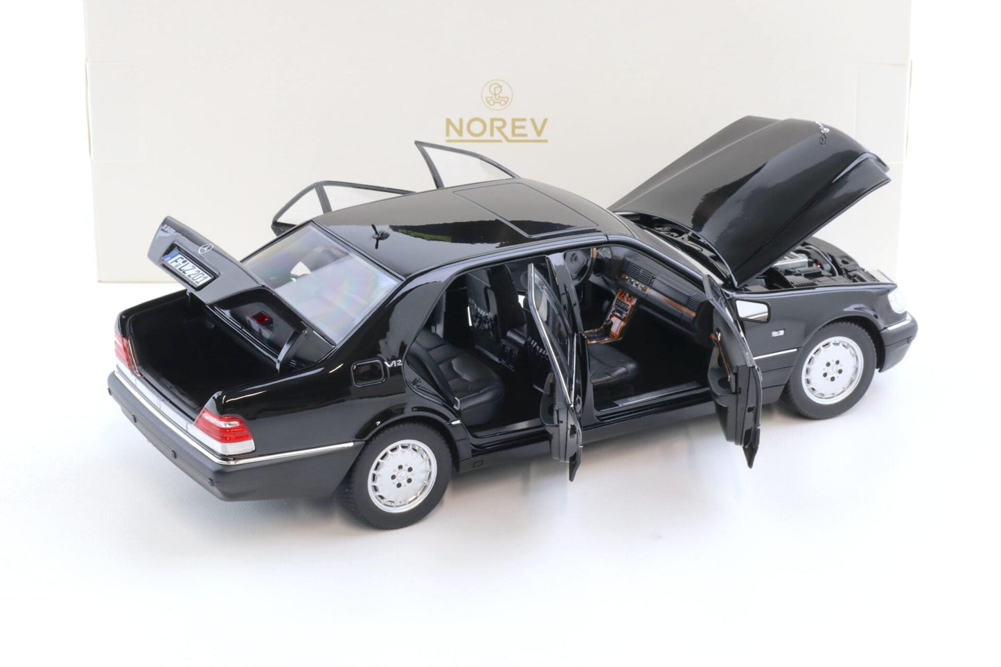 Norev 1997 Mercedes-Benz S600 S-Class (W140) Black 1:18