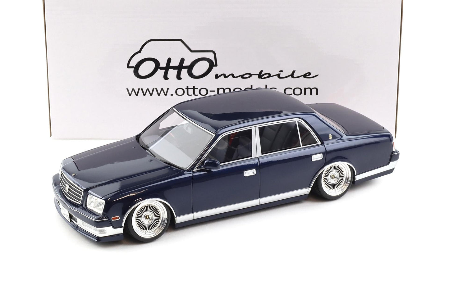 Otto Mobile Toyota Century V12 1:18 Diecast — Stance Blue Mica