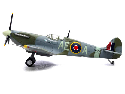 Supermarine Spitfire Mk Vb Fighter Aircraft "EP120 Flight Lieutenant James 'Jeff' Northcott No. 402 City of Winnipeg Squadron" (1943-1944) Royal Canadian Air Force 1/72 Diecast Model by Legion