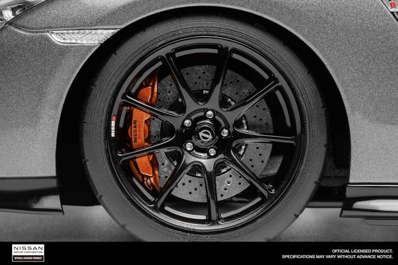 Motorhelix 2020 Nissan Skyline GT-R R35 Nismo Track Edition Dark Metal Grey 1:18