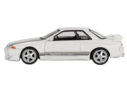 Mini GT Skyline GT-R R32 Veilside Combat White 1:64