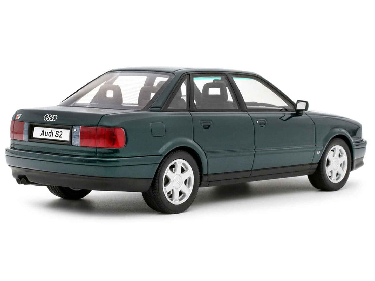 Otto Mobile Audi S2 Sedan 1:18 Diecast — Emerald Green