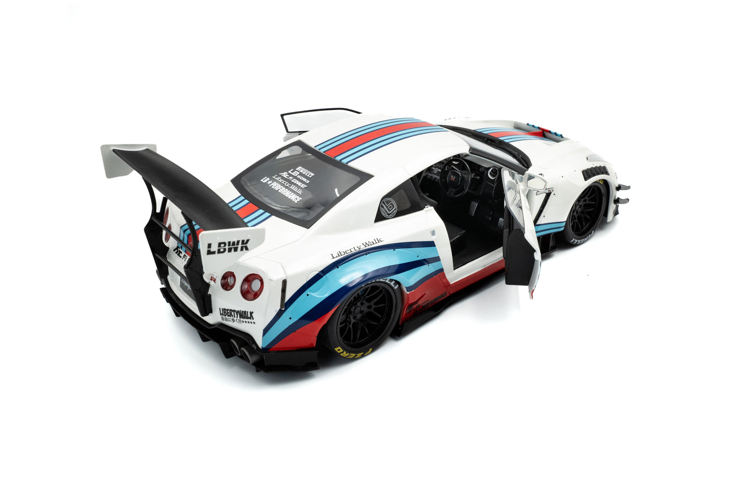 Solido Nissan GT-R R35 LBWK Martini White 1:18