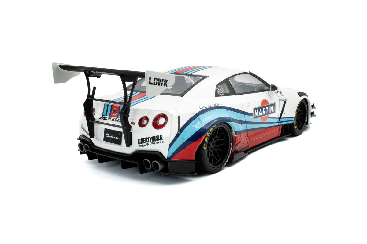 Solido Nissan GT-R R35 LBWK Martini White 1:18
