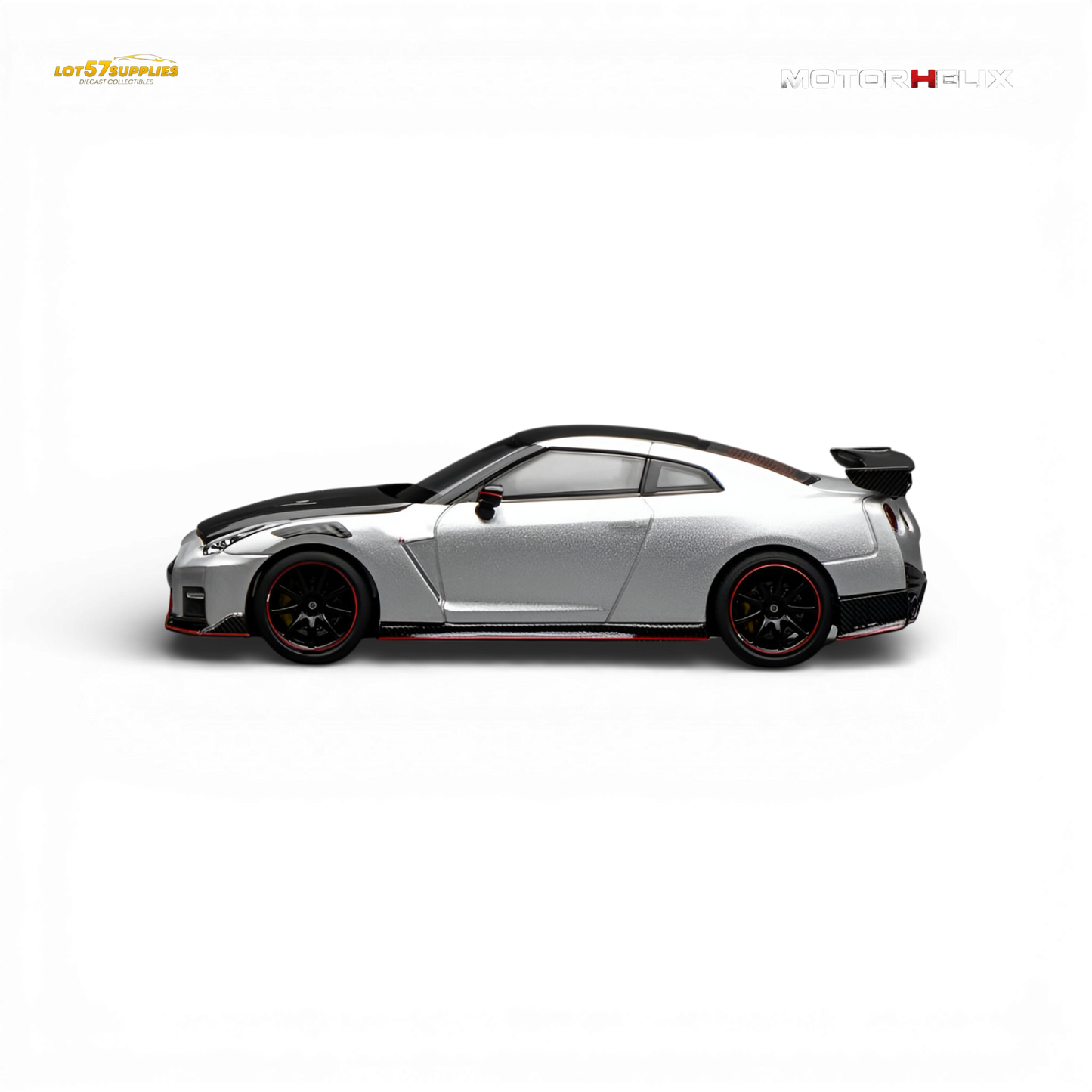 (Pre-Order) MOTORHELIX Nissan GT-R NISMO R35 1:64