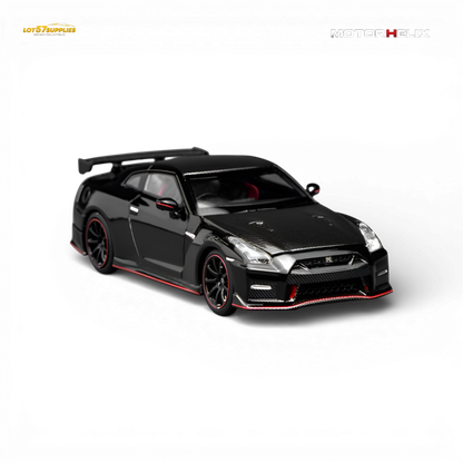 (Pre-Order) MOTORHELIX Nissan GT-R NISMO R35 2022 - Meteor Black 1:64