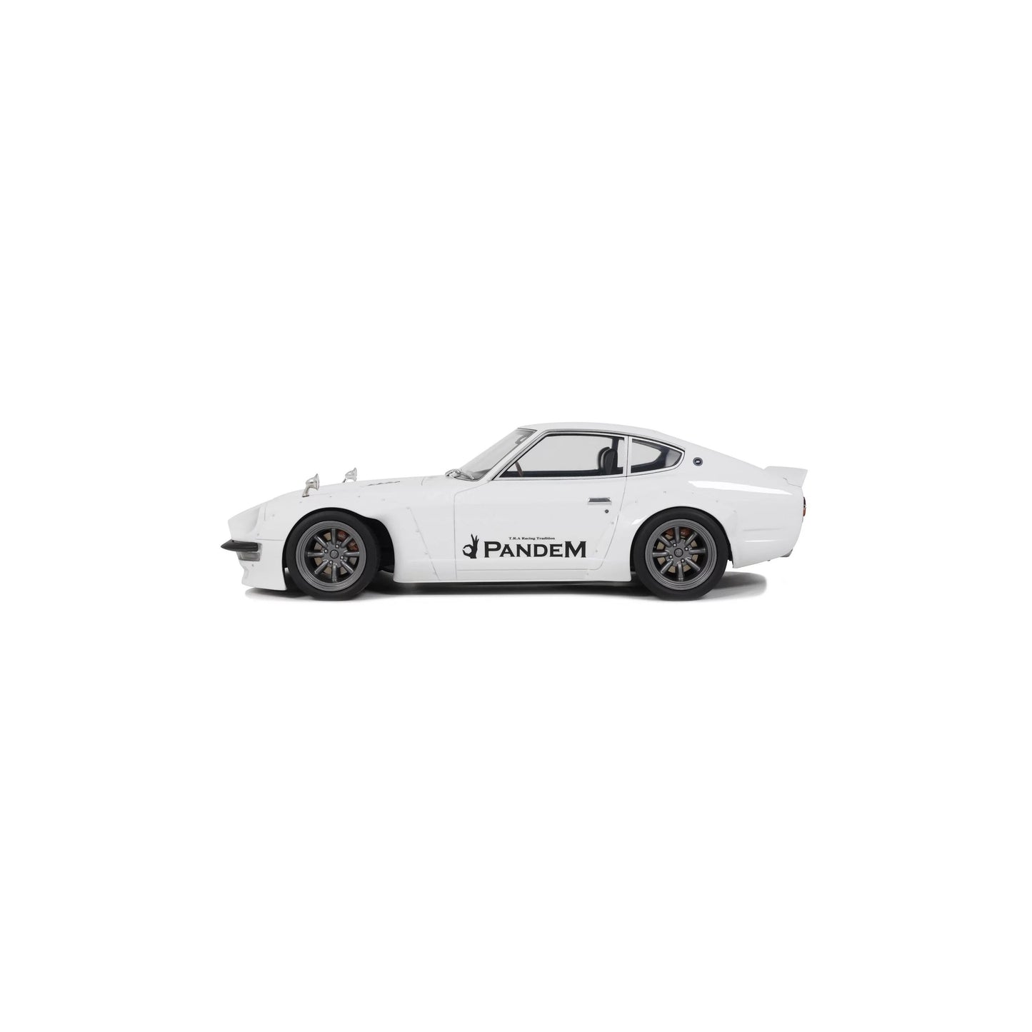 Otto 2015 Nissan Fairlady 240 Z Pandem White 1:18
