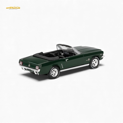 Mini-GT Ford Mustang Convertible Highland Green 1:64
