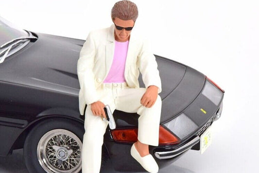KK Scale - Figures - James Sonny Crockett Sitting on Ferrari w/ gun 1:18