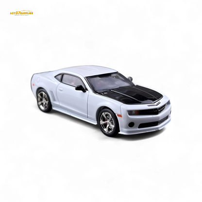 Fine Works64 Chevrolet Camaro Bumblebee - Pearl White 1:64