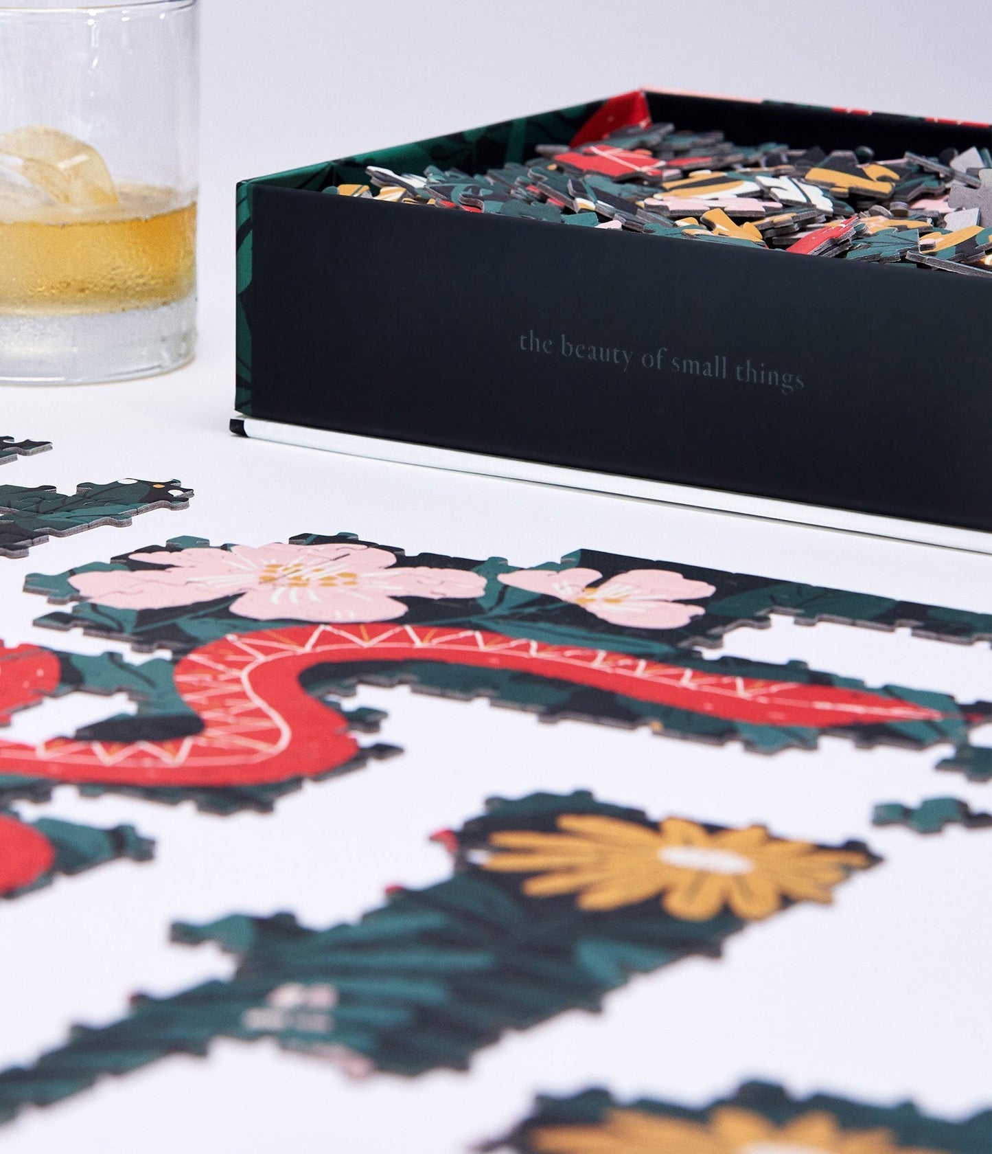 Snakes in the Garden Puzzle (500 Piece)